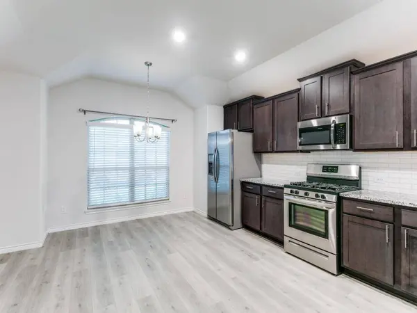 4120 Spur Trail Drive, Denton, TX 76208