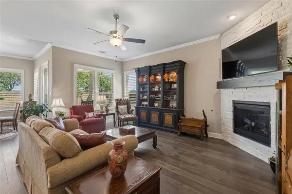 4703 Brenda Drive, Mansfield, TX 76063