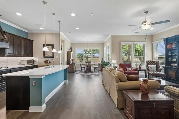 4703 Brenda Drive, Mansfield, TX 76063