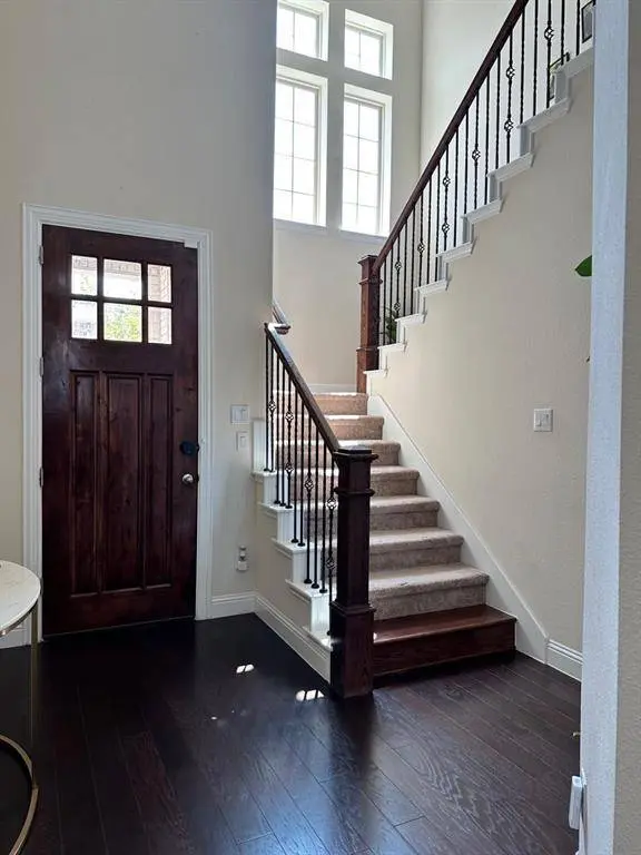 4725 Cash Drive, Carrollton, TX 75010
