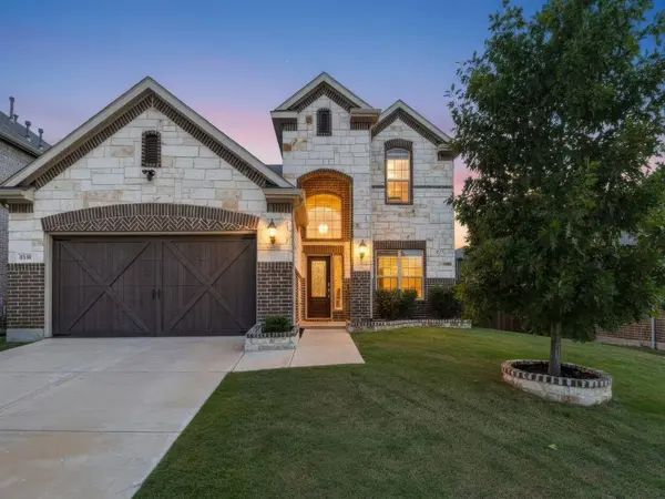 3396 Edgecreek Path, Lewisville, TX 75010