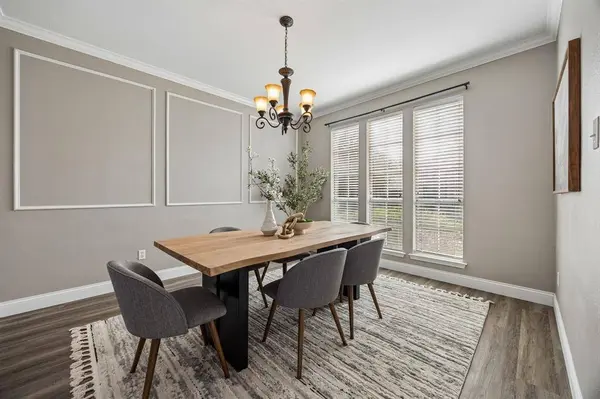 804 Summit Pointe, Lewisville, TX 75077