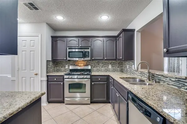 2916 Renaissance Circle, Dallas, TX 75287