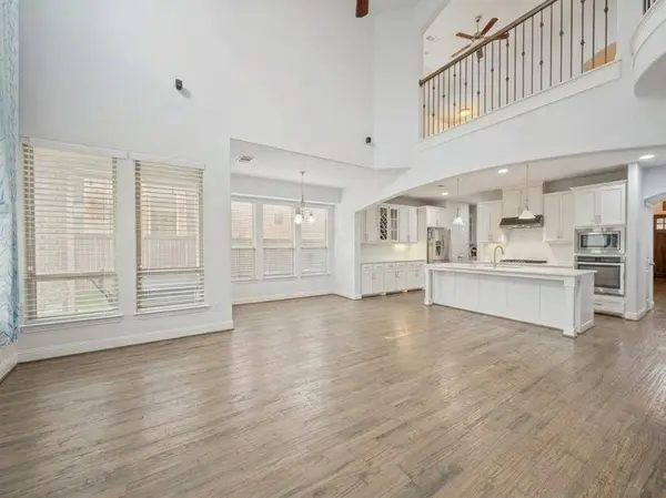 5112 Engleswood Trail