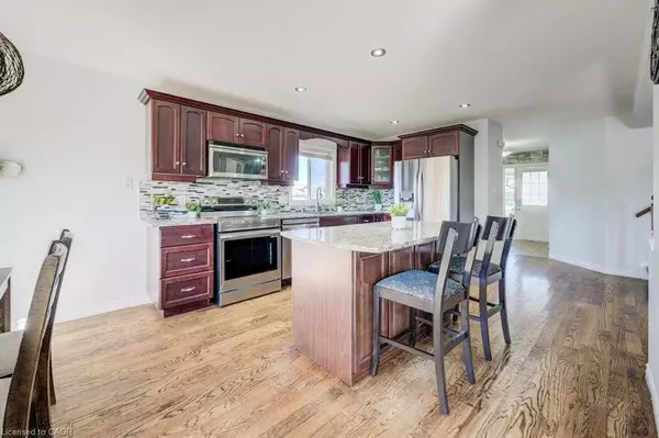 29 Applewood Street, Plattsville, ON N0J 1G0