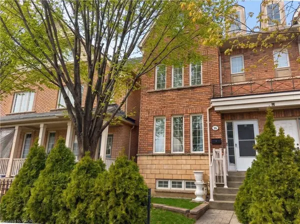 16 Leitch Avenue, North York, ON M3J 3P2