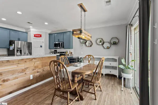 42 Hawksbill Lane, Simpsonville, SC 29680