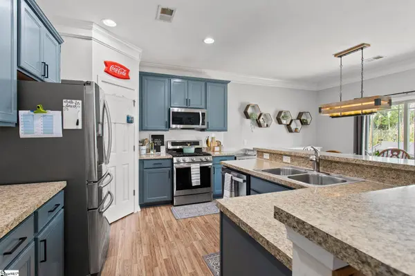 42 Hawksbill Lane, Simpsonville, SC 29680