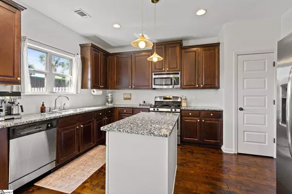 706 Airdale Lane, Simpsonville, SC 29680