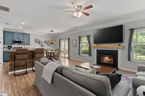 42 Hawksbill Lane, Simpsonville, SC 29680