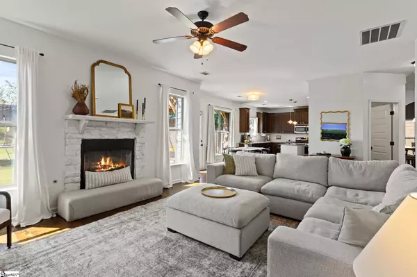 706 Airdale Lane, Simpsonville, SC 29680