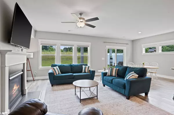 738 Burghley Circle, Greer, SC 29651