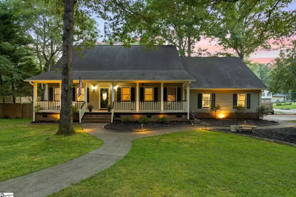 105 Fox Chase Court, Simpsonville, SC 29680