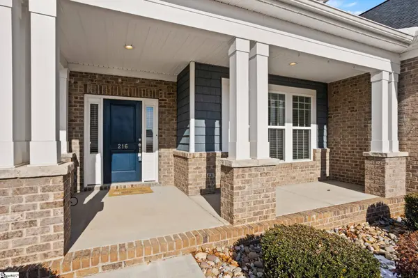 216 Scotts Bluff Drive, Simpsonville, SC 29681