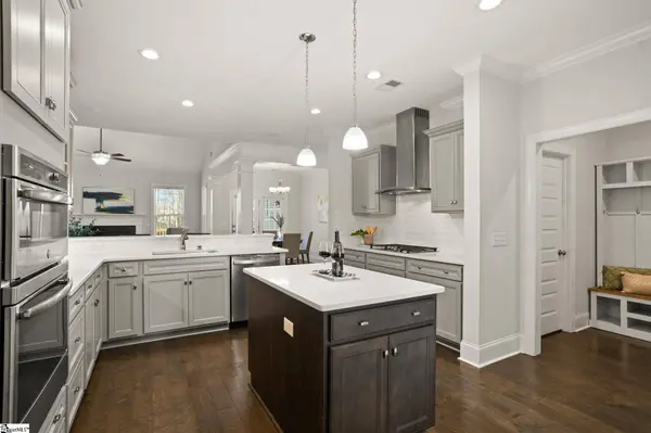 216 Scotts Bluff Drive, Simpsonville, SC 29681