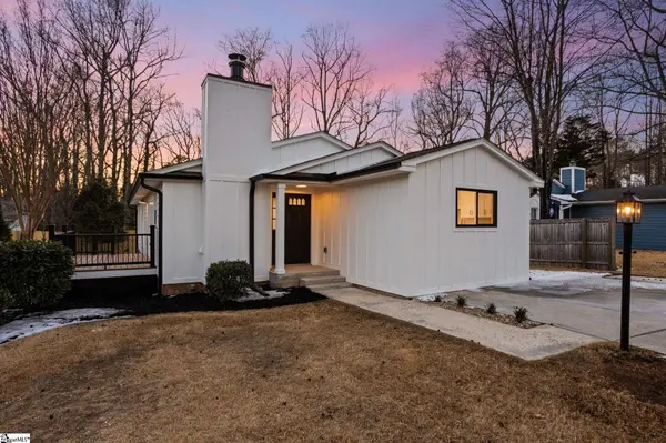 1005 Summit Drive, Greenville, SC 29609