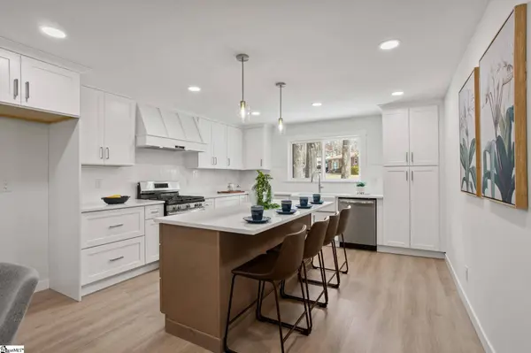 1005 Summit Drive, Greenville, SC 29609