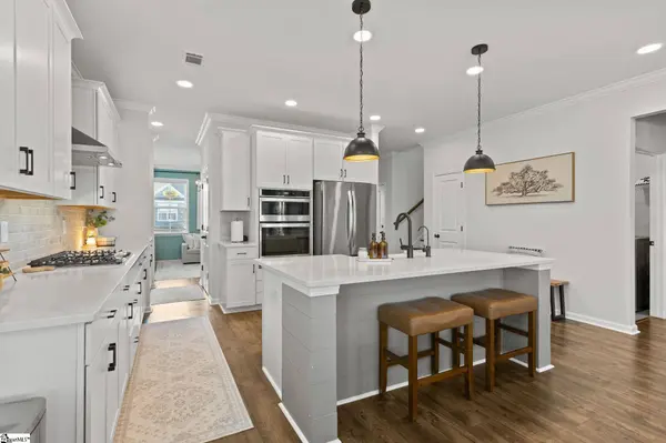 507 Townsend Avenue, Greer, SC 29651