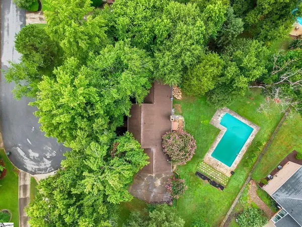 114 Woodhill Lane, Simpsonville, SC 29681