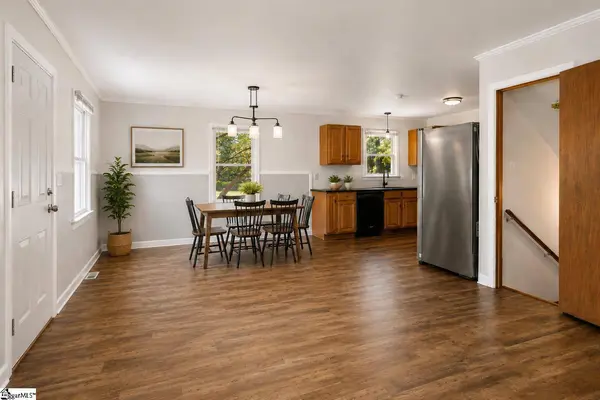 706 W Lee Road, Taylors, SC 29687