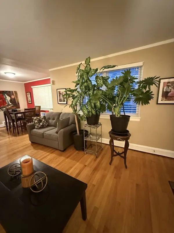 2610 W 80th Street, Chicago, IL 60652