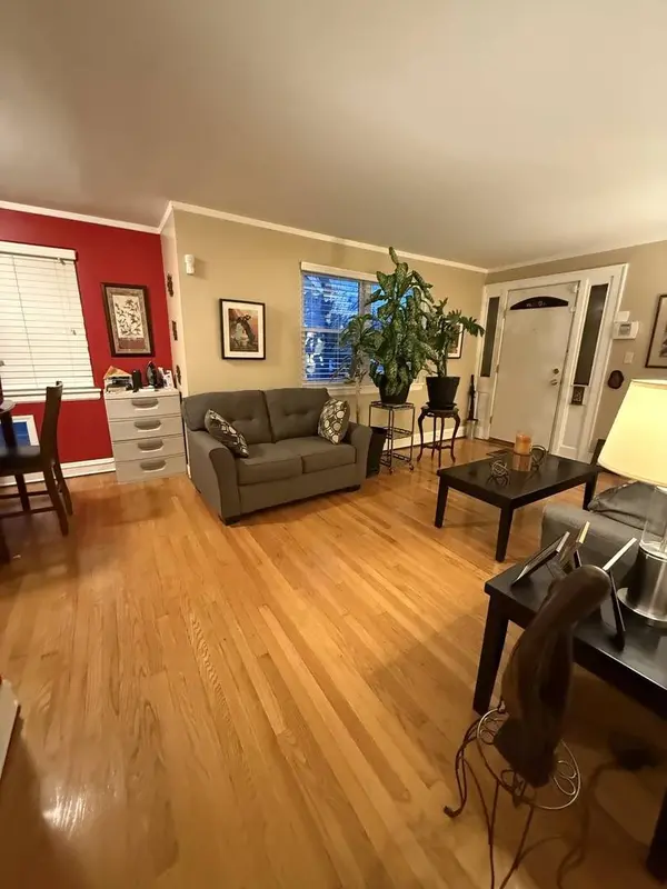 2610 W 80th Street, Chicago, IL 60652