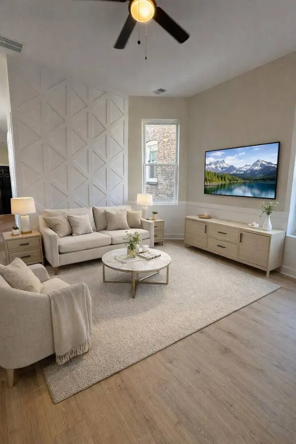 7337 S Harvard Avenue, Chicago, IL 60621