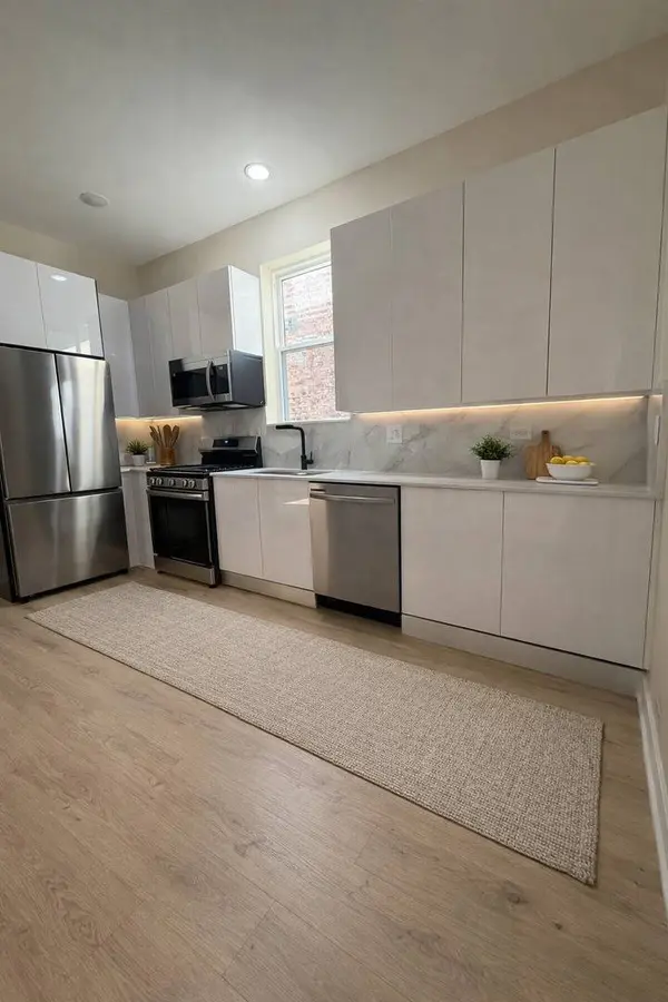 7337 S Harvard Avenue, Chicago, IL 60621