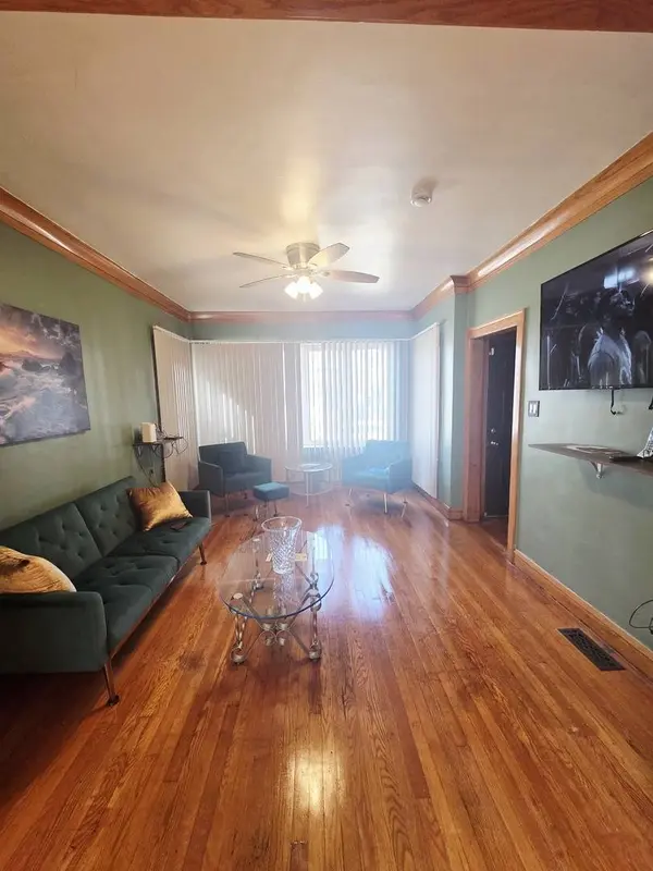 12051 S Yale Avenue, Chicago, IL 60628