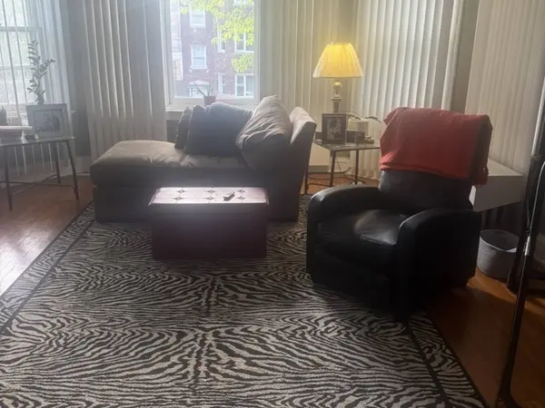 7943 S Eberhart Avenue, Chicago, IL 60619