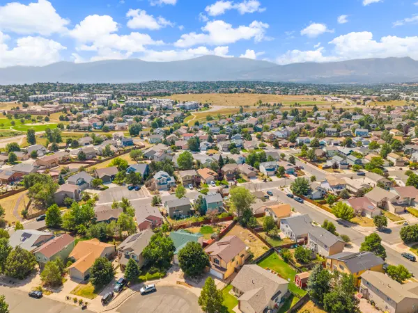 Why Northeast Colorado Springs Is One of the Most Sought-After Spots for Buyers Right Now