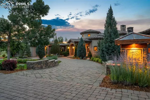 1664 Vine Cliff HTS, Colorado Springs, CO 80921