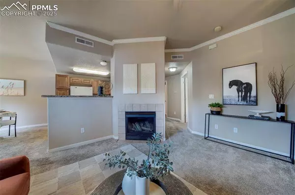 7124 Ash Creek HTS #104, Colorado Springs, CO 80922