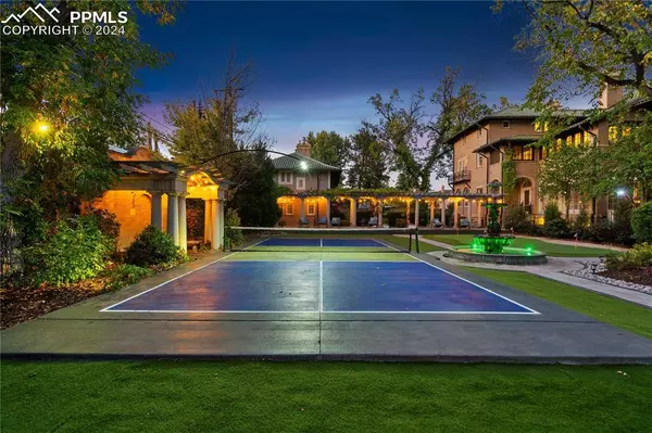 1600 N Cascade AVE, Colorado Springs, CO 80907