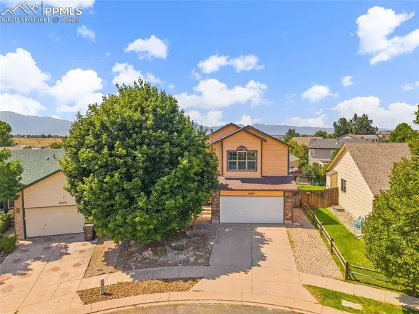 6648 Sleeping Giant DR, Colorado Springs, CO 80923