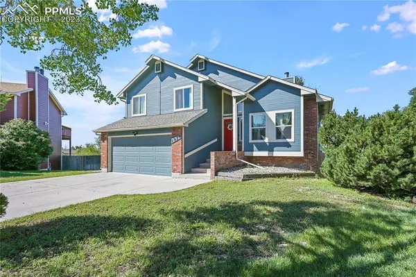 1920 Ambleside DR, Colorado Springs, CO 80915