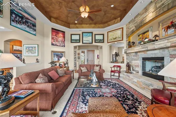 4025 Reserve PT, Colorado Springs, CO 80904