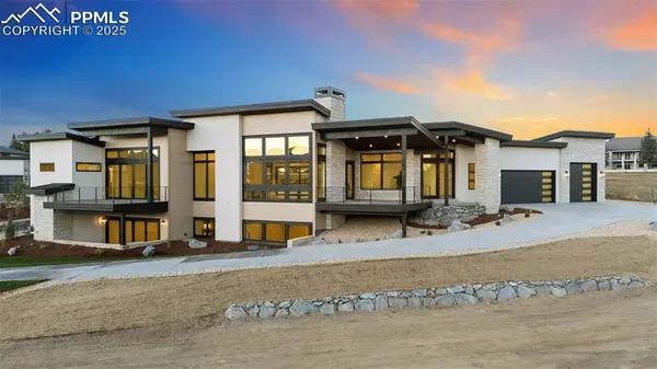 370 Silver Rock PL, Colorado Springs, CO 80921