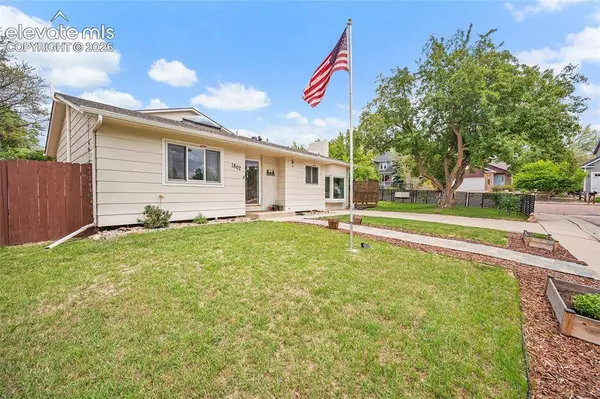 1802 Mayan CT, Colorado Springs, CO 80904