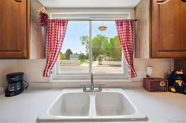 1802 Mayan CT, Colorado Springs, CO 80904