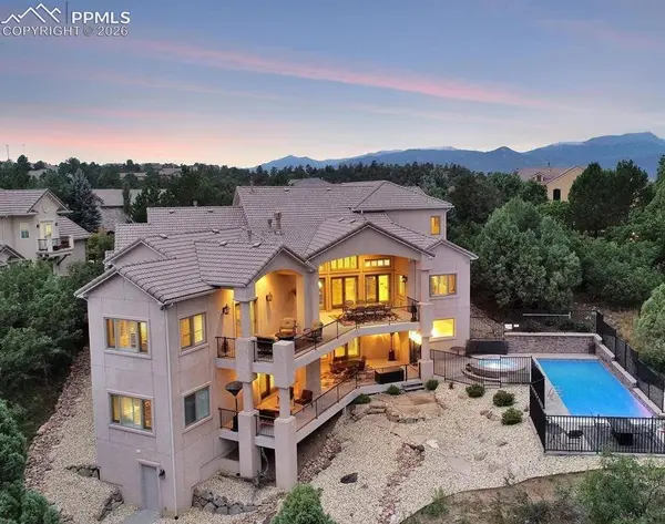 5039 Stonehill RD, Colorado Springs, CO 80918