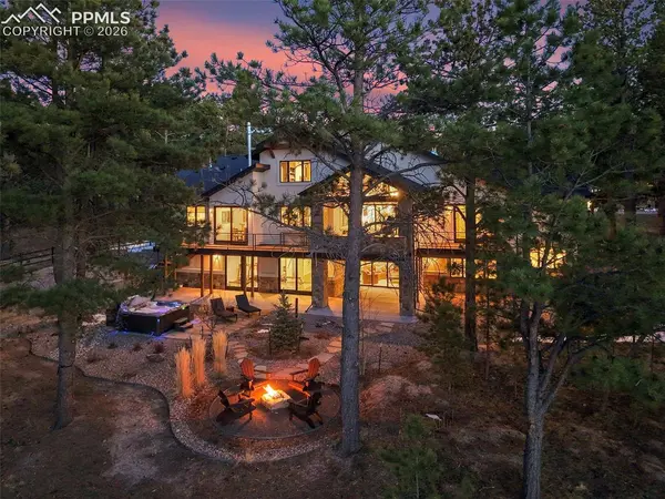19125 Hilltop Pines Path, Monument, CO 80132