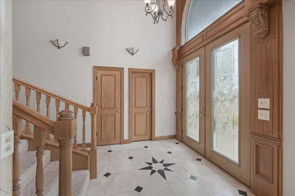 9000 RJ DR, Amarillo, TX 79119