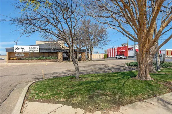 6110 SW 34TH AVE, Amarillo, TX 79109