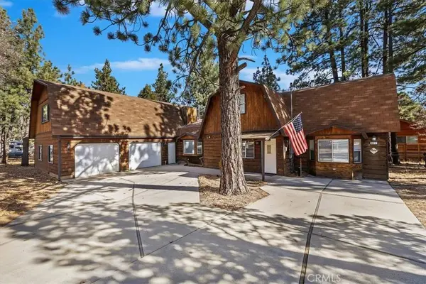 627 Sunset LN, Sugarloaf, CA 92386
