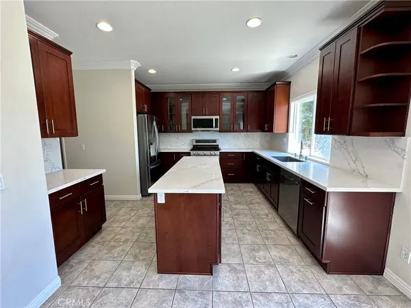 2155 Island Shore, San Marcos, CA 92078