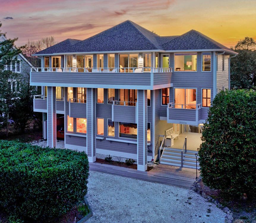 30004 Surfside Dr