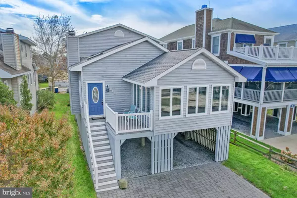 114 3RD ST, Bethany Beach, DE 19930