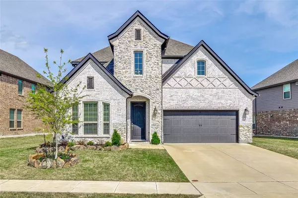 709 Fletcher Drive, Fate, TX 75087