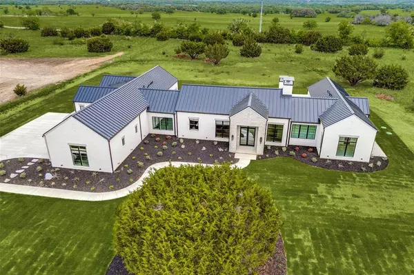 2028 Meadowlark Court, Aledo, TX 76008